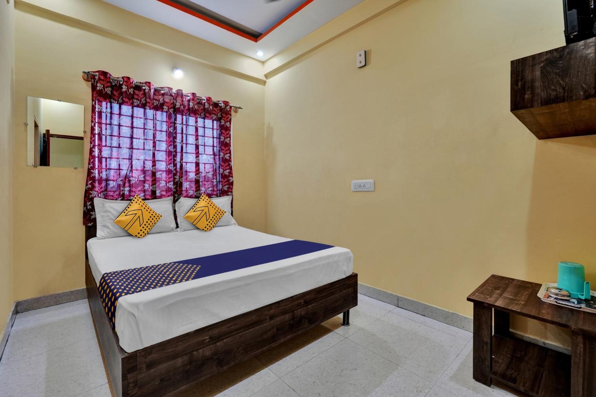 Spot On Anugraha Residency Hotel Kumbalgod ภายนอก รูปภาพ