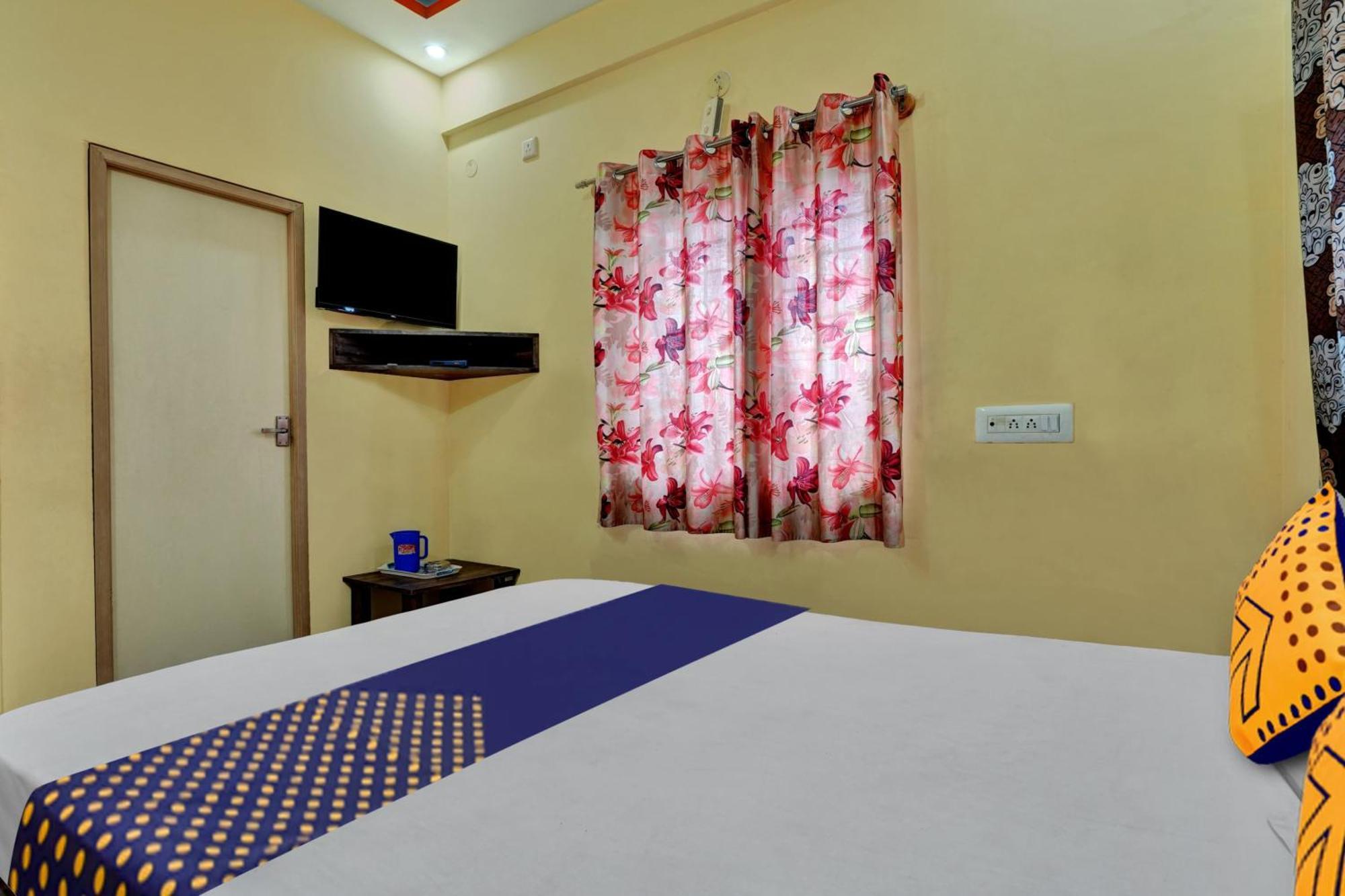 Spot On Anugraha Residency Hotel Kumbalgod ภายนอก รูปภาพ